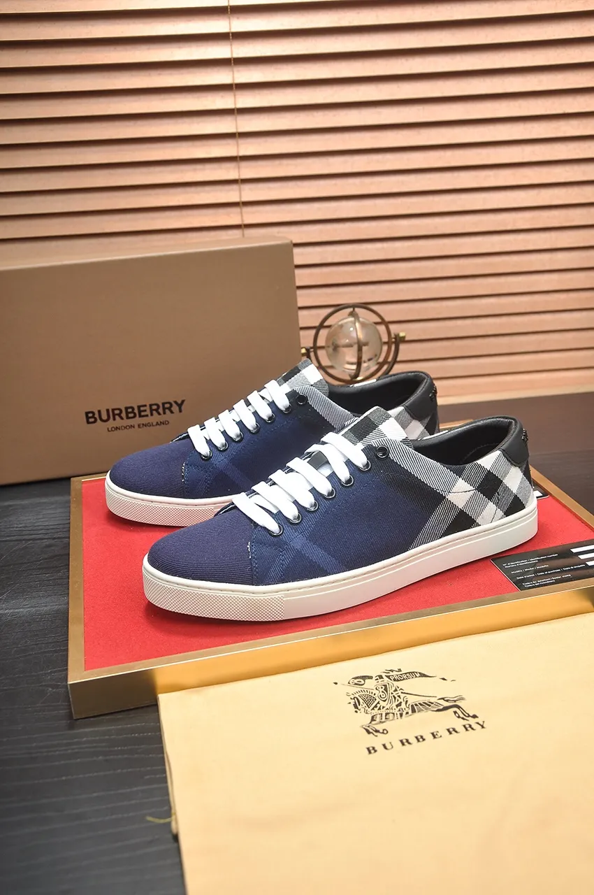 Men's shoes💰480💶[Burberry] (cowhide lining) classic low-top sneakers｜Imported cowhide with classic plaid fabric｜Cow leather lining｜Original outsole｜Fine workmanship and comfortable to wear Size: 38-44 (customized at 45)